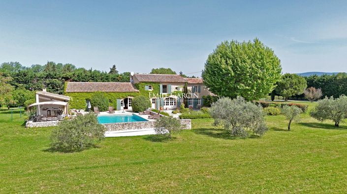 Image No.1-4 Bed House for sale