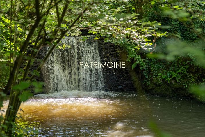 Image No.16-7 Bed Property for sale