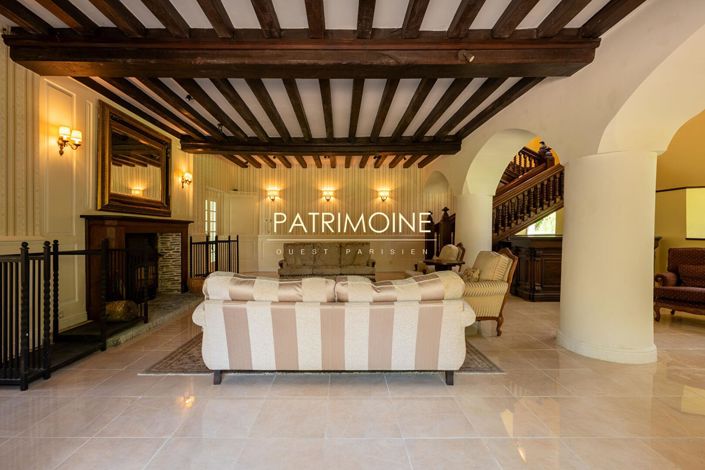 Image No.5-7 Bed Property for sale