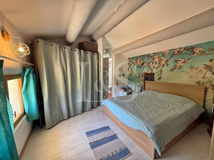 Image No.13-3 Bed House for sale