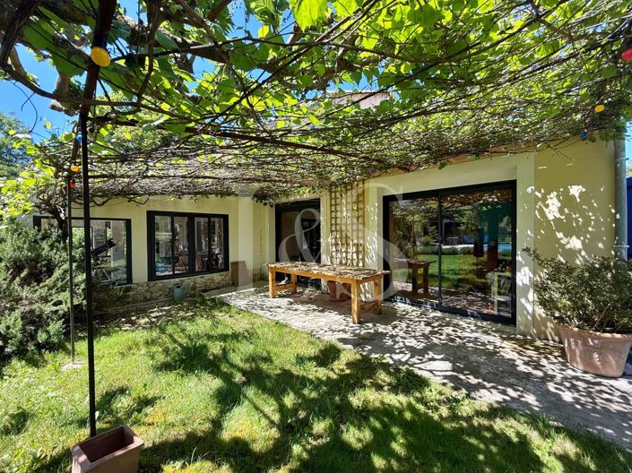 Image No.5-3 Bed House for sale