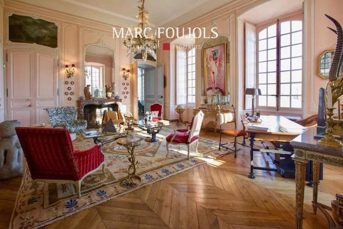 Image No.9-10 Bed House for sale