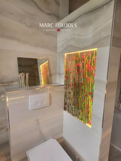 Image No.13-10 Bed House for sale