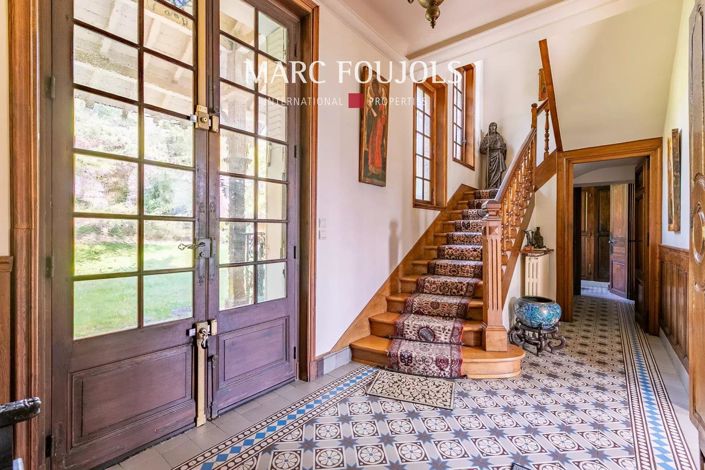 Image No.13-6 Bed House for sale