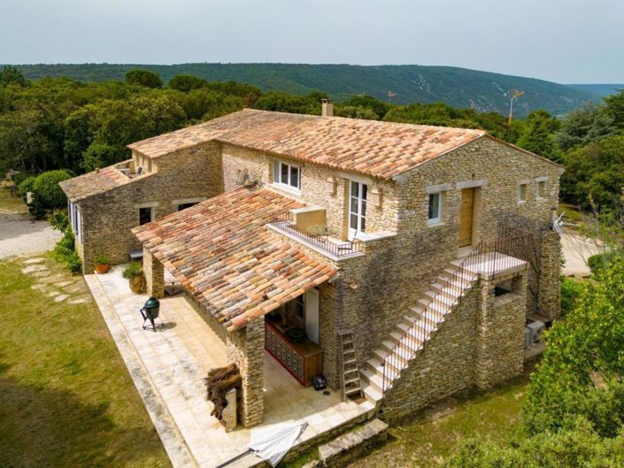 Image No.12-6 Bed House for sale