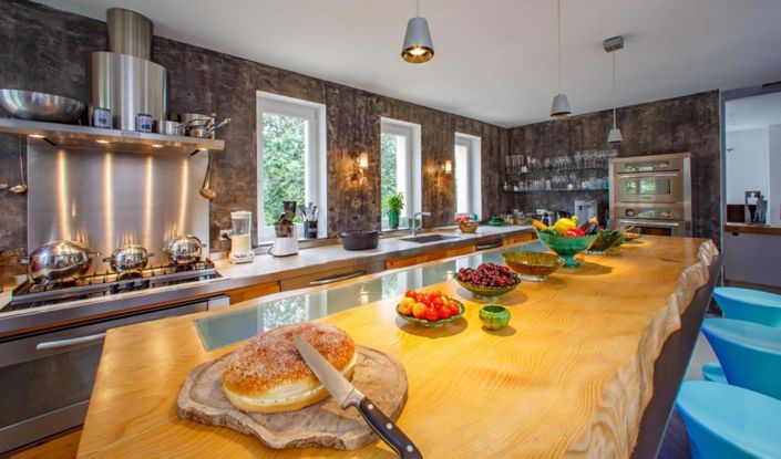 Image No.4-6 Bed House for sale