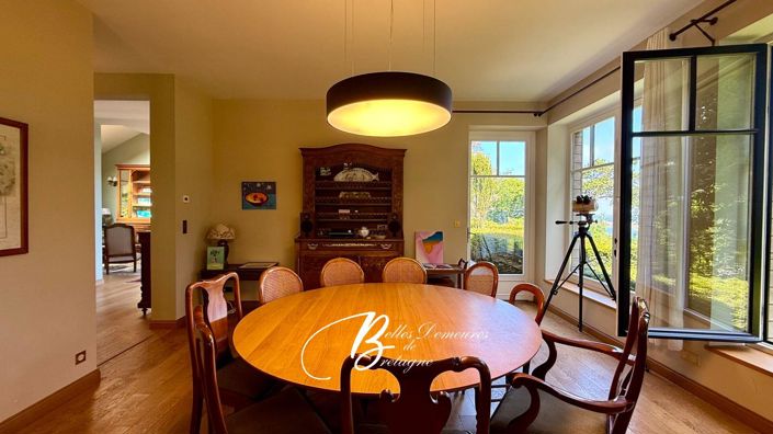 Image No.10-6 Bed House for sale