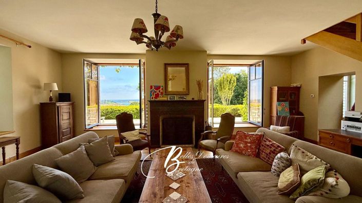 Image No.7-6 Bed House for sale