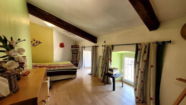 Image No.15-3 Bed House for sale