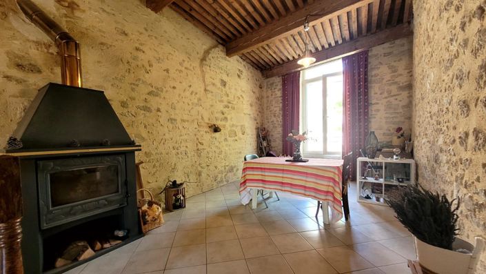 Image No.8-3 Bed House for sale