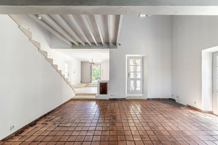 Image No.6-4 Bed House for sale