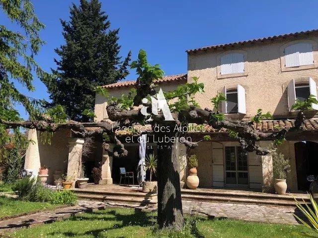 Image No.1-6 Bed House for sale