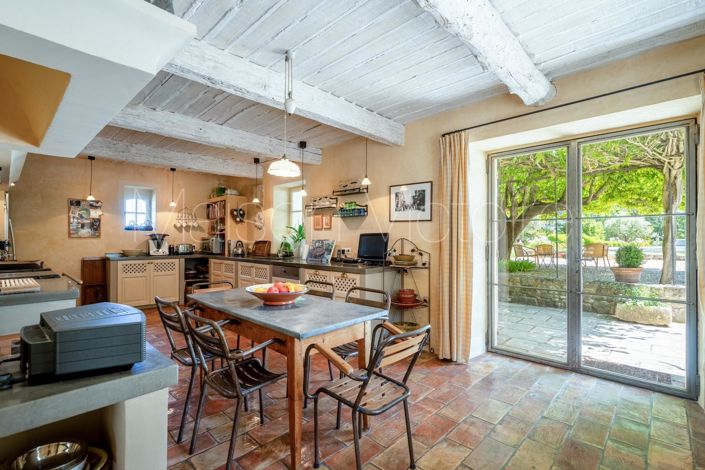 Image No.5-5 Bed House for sale