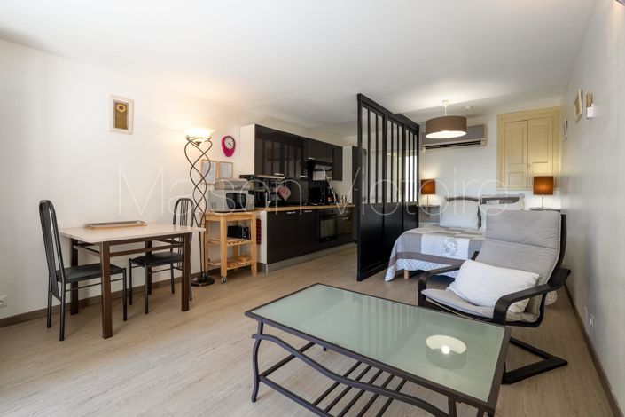 Image No.14-7 Bed House for sale