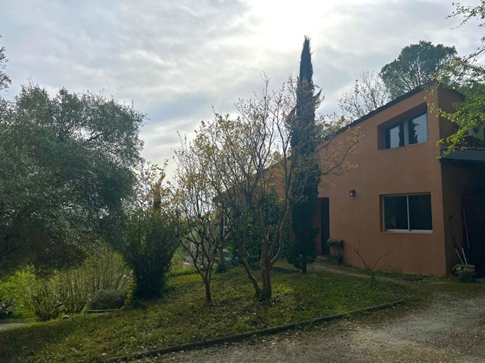 Image No.18-4 Bed House for sale