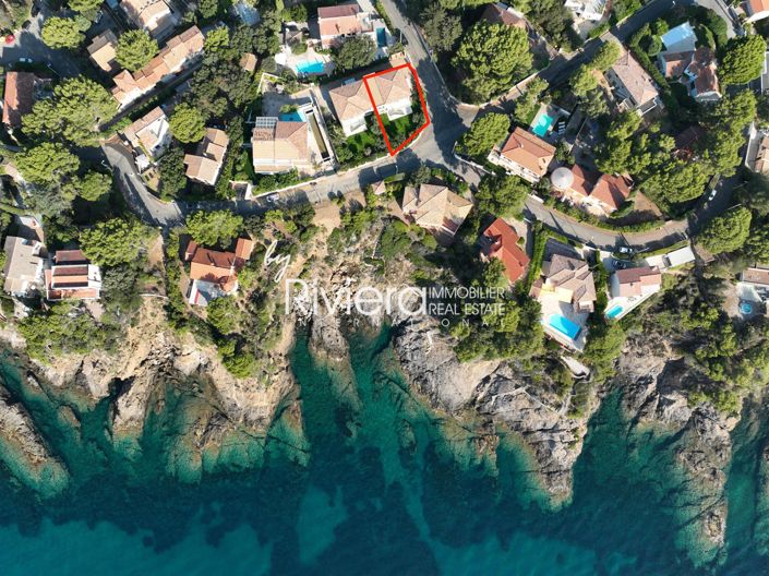 Image No.4-4 Bed House for sale