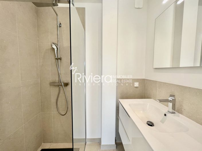 Image No.15-4 Bed House for sale