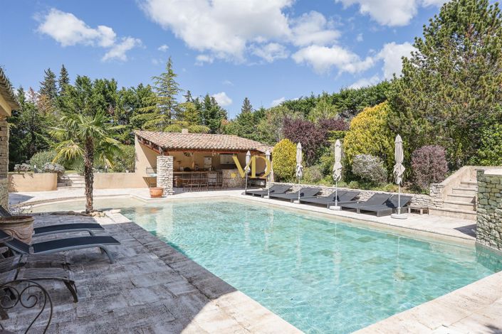 Image No.10-13 Bed House for sale