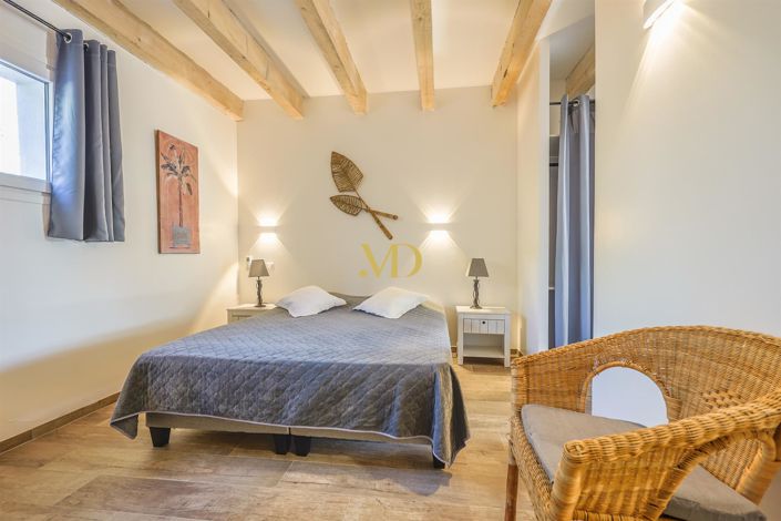 Image No.23-13 Bed House for sale