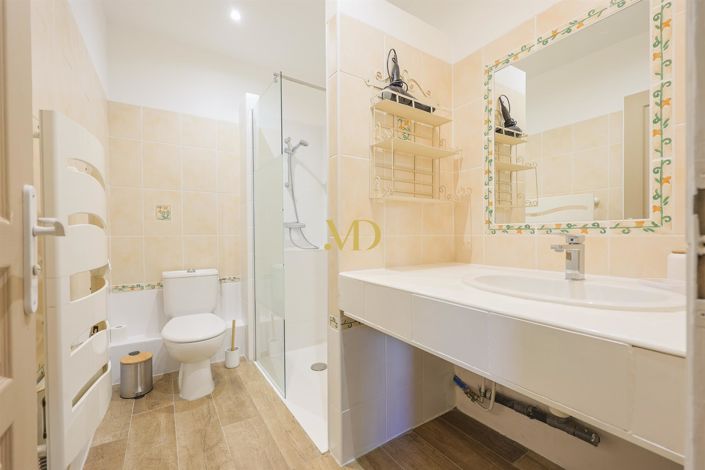 Image No.27-13 Bed House for sale