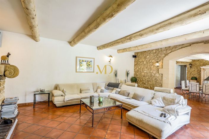 Image No.34-13 Bed House for sale