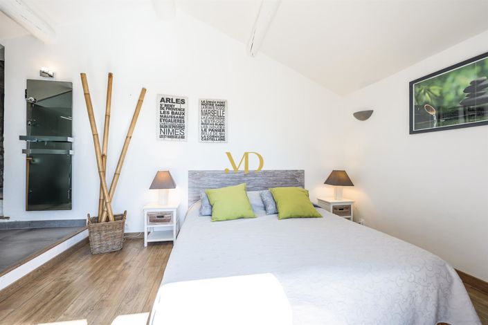 Image No.40-13 Bed House for sale