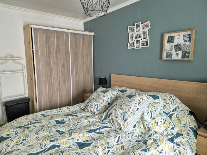 Image No.18-3 Bed House for sale