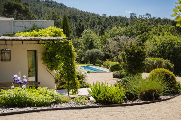 Image No.3-4 Bed House for sale