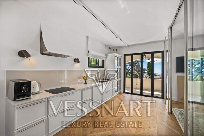 Image No.10-5 Bed House for sale