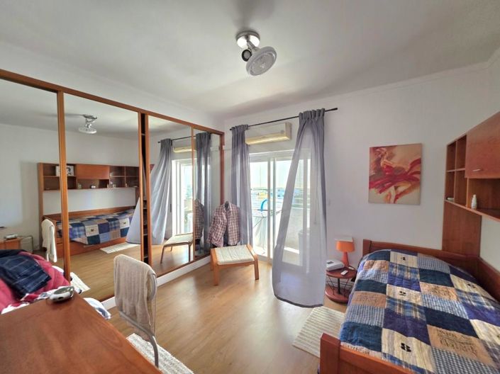 Image No.10-4 Bed Apartment for sale