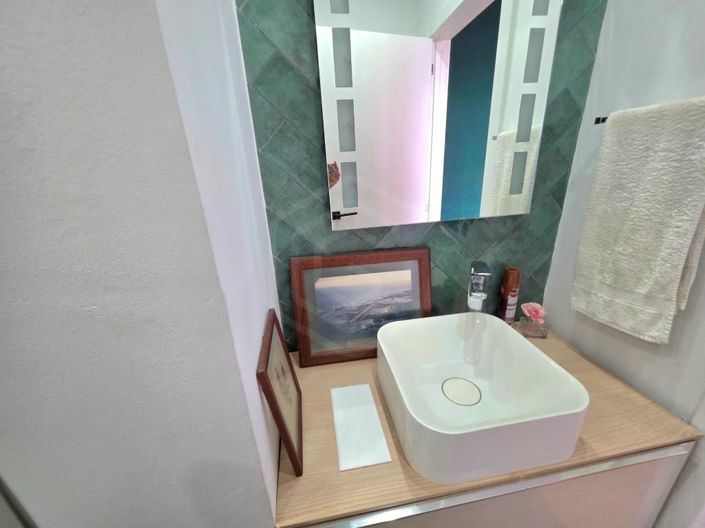 Image No.25-4 Bed Apartment for sale