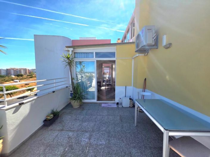 Image No.4-4 Bed Apartment for sale