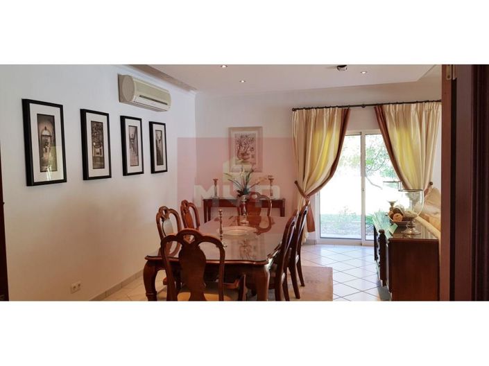 Image No.11-7 Bed House for sale