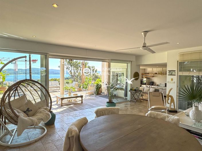 Image No.12-5 Bed House for sale