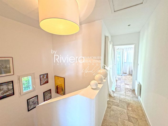 Image No.18-5 Bed House for sale