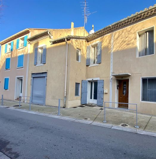 Image No.1-3 Bed House for sale