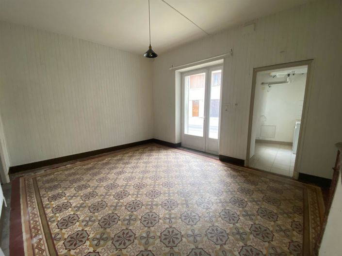 Image No.3-3 Bed House for sale