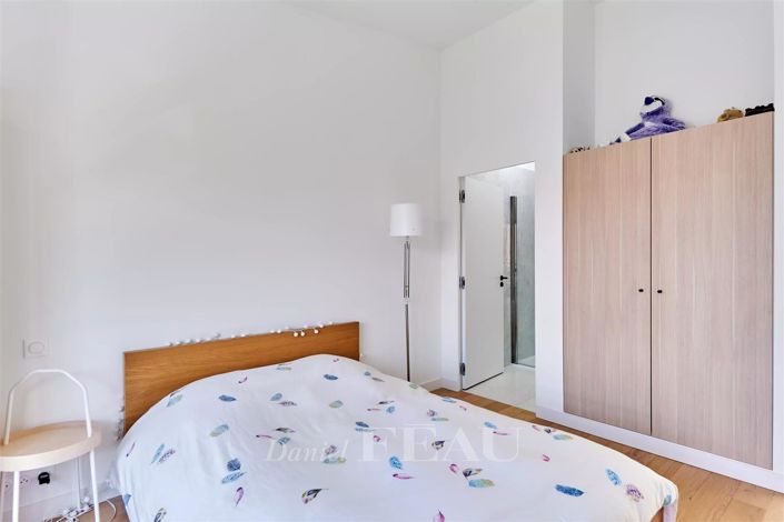 Image No.14-5 Bed House for sale