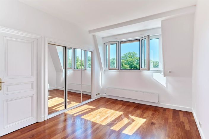 Image No.8-4 Bed Apartment for sale