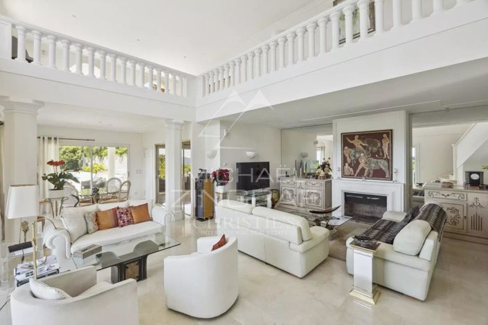 Image No.7-4 Bed House for sale