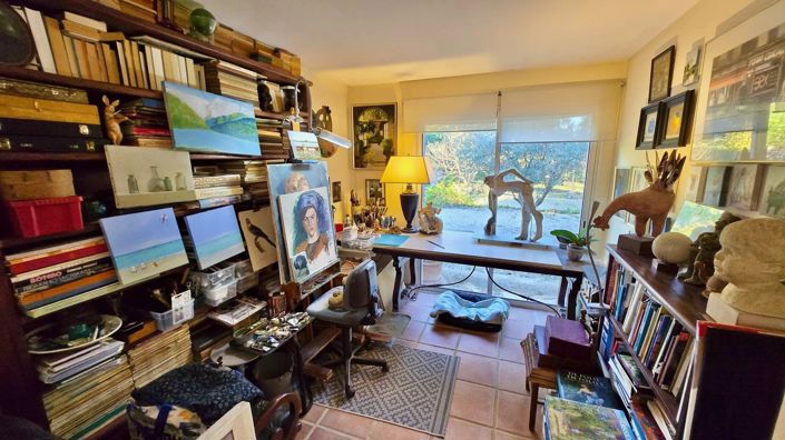 Image No.11-4 Bed House for sale