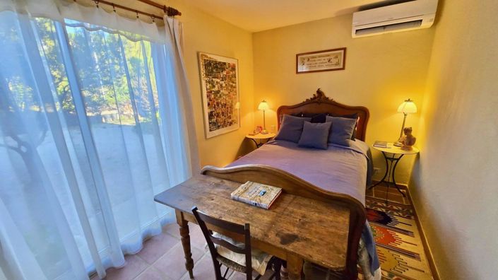 Image No.16-4 Bed House for sale