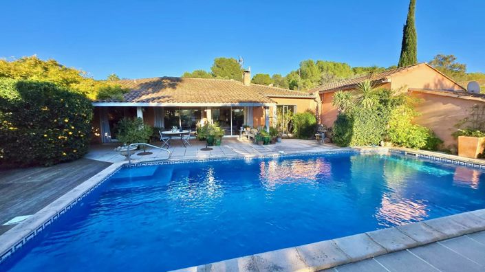 Image No.18-4 Bed House for sale