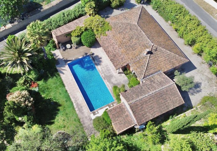 Image No.2-4 Bed House for sale