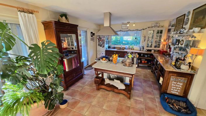 Image No.4-4 Bed House for sale