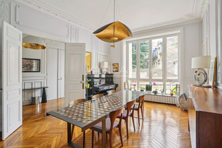 Image No.4-4 Bed Apartment for sale