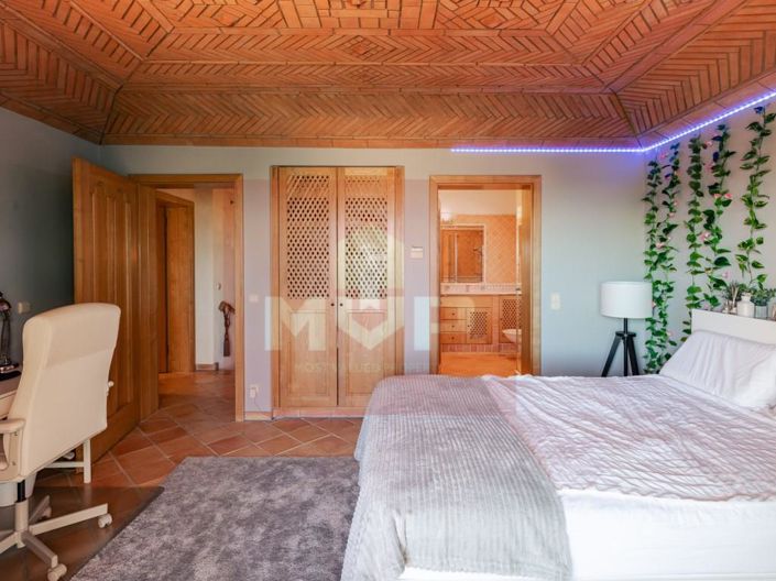 Image No.28-3 Bed House for sale