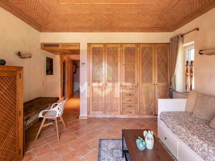 Image No.31-3 Bed House for sale