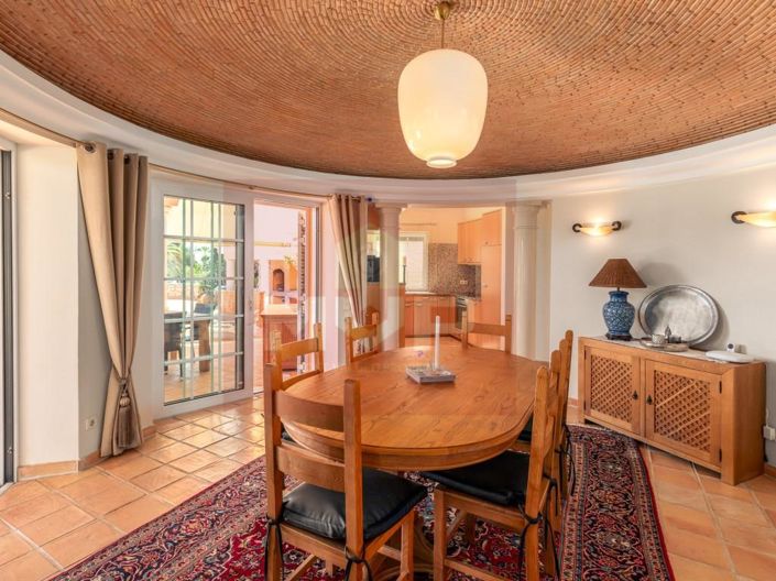 Image No.5-3 Bed House for sale