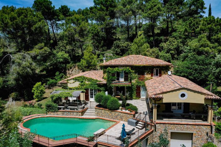 Image No.1-4 Bed House for sale